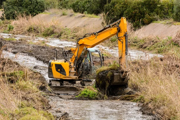 Yaweh-8excavators-in-the-river.jpg